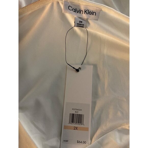 Calvin Klein Short Flutter Sleeve Top, NWT $64 V-Neckline Women's Size 2X - Picture 7 of 9